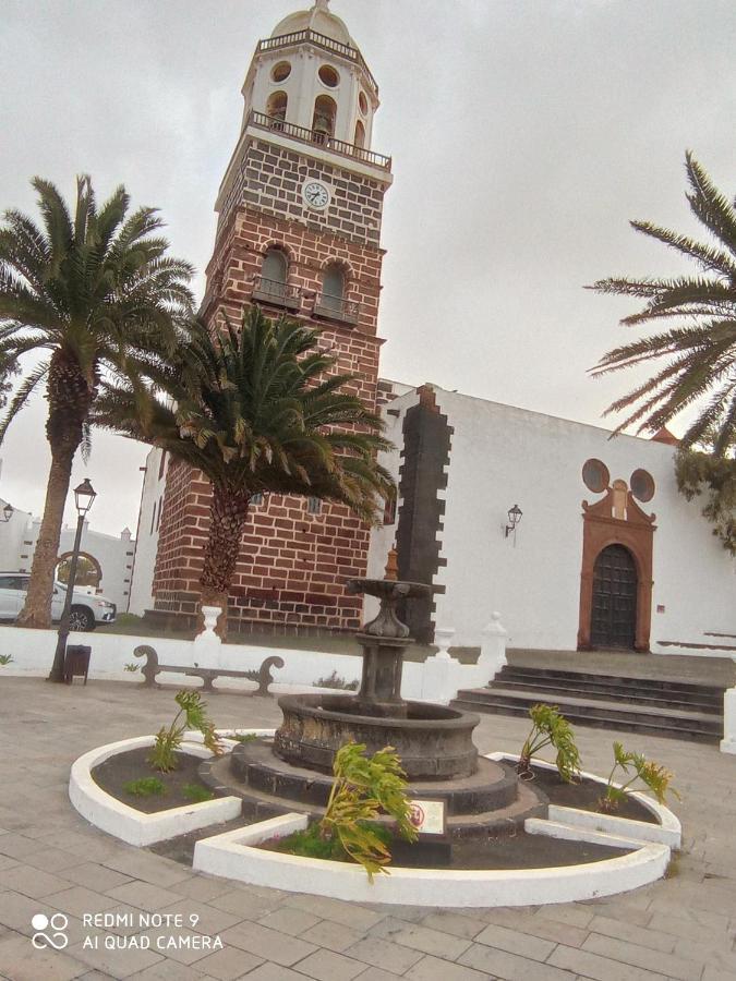 Precioso apartamento con terraza en Teguise Teguise  Exterior foto